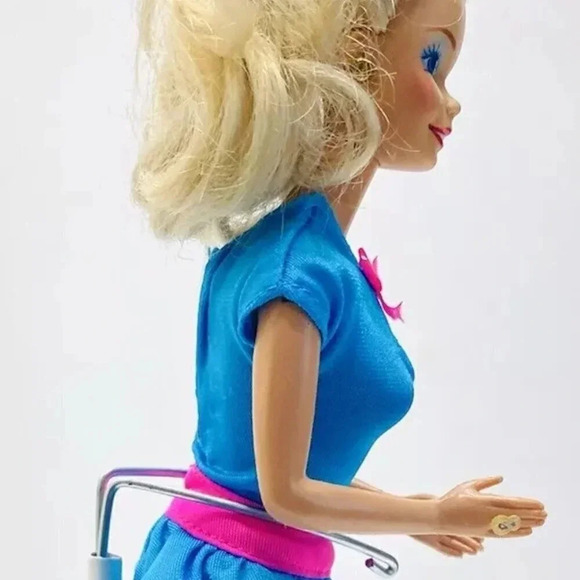 MATTEL BARBIE Doll Blond Hair Blue Eyes Turquoise Dress Earrings Shoes 12" Tall - Picture 4 of 12